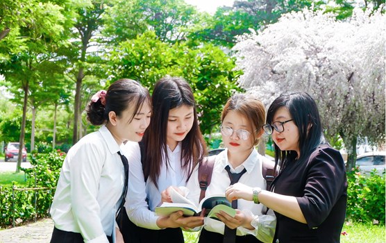 Đội thi UDA LAW đương đầu thử thách với "Cuộc thi sinh viên sáng tạo và Quyền Sở hữu trí tuệ"